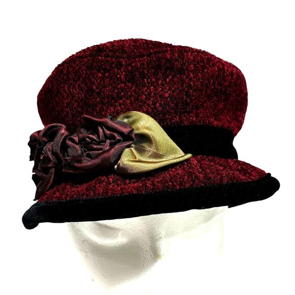 Toucan burgundy red chenille bucket hat black trim flowers on hatband soft warm - Picture 4 of 10